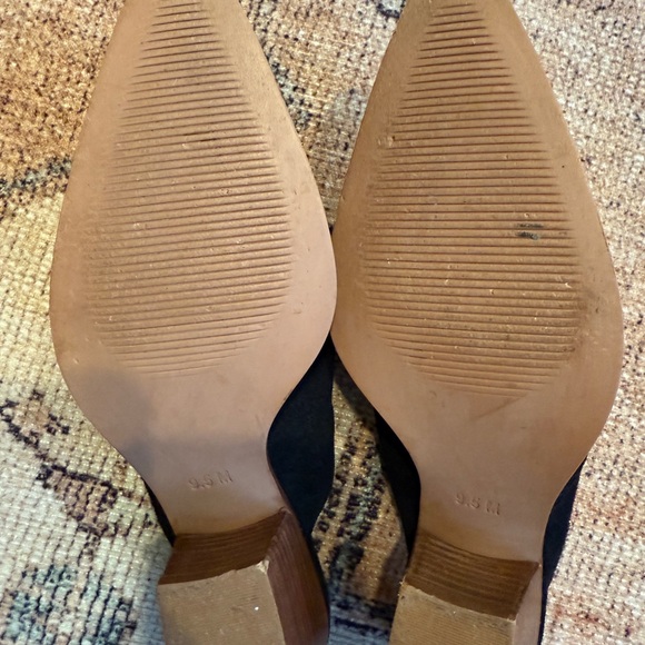 Coconuts by, Matisse. Black suede mule. 9.5. From Anthropologie. Barely worn! - Picture 3 of 4